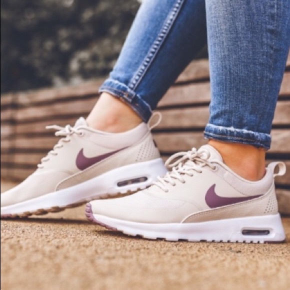 Nike Shoes - Nike Air Max Thea Sz 10